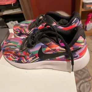 Girls size 2 Nike